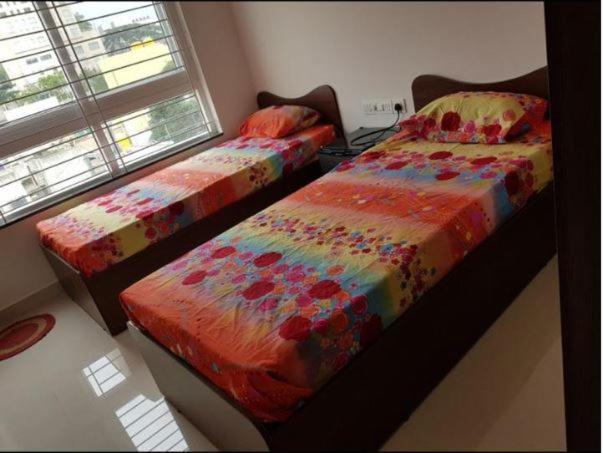 Suyash Pg - Melange Bed & Breakfast บังกาลอร์ ภายนอก รูปภาพ